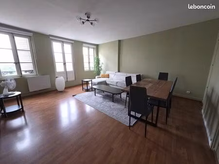 appartement 3 pièces 95 m²