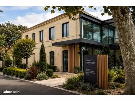 bureaux 800 m²