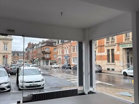 hôtel 60 m² cambrai