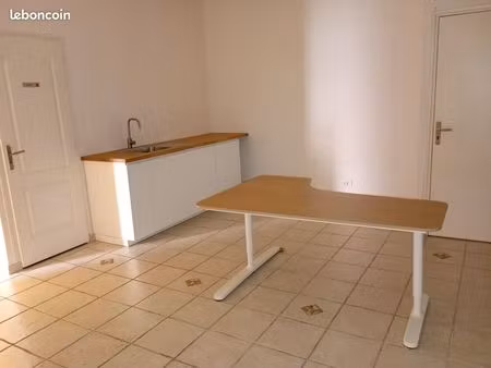 local professionnel - bureau