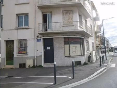 local a louer