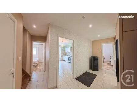 maison 10 pièces 190 m²