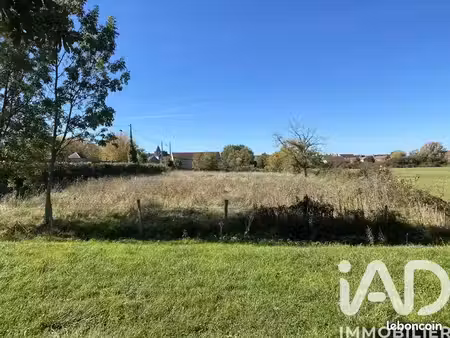 vente terrain 2273 m² à saint-pierre-le-moûtier (58240)  27 000 €