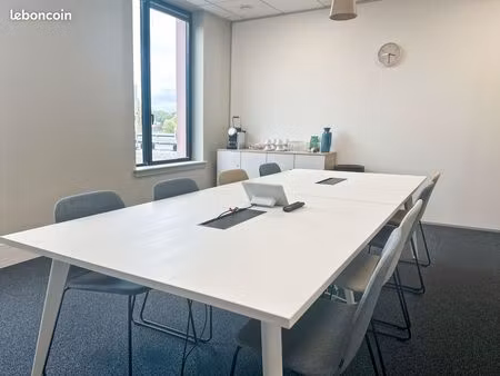 bureau en espace ouvert à louer pour 10 personnes à lesquin  atrium lesquin