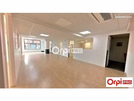 local commercial 171 m²