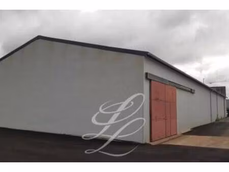 location - local d'activite 300 m