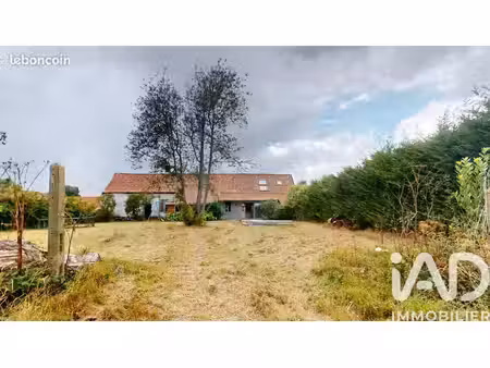 longère 4 pièces 120 m²