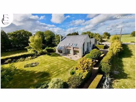 maison individuelle 286m2 11 pièces