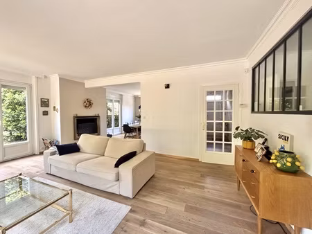 maison 6 pièces - 124 m²