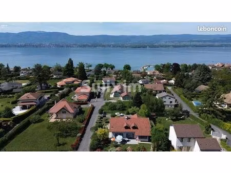villa 6 pièces 208 m²