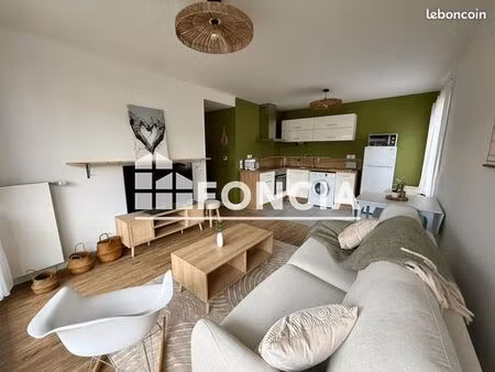 studio 1 pièce 32 m²