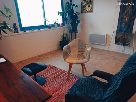 bureaux professionnels climatisés à louer - auray - 28 à 38 m²