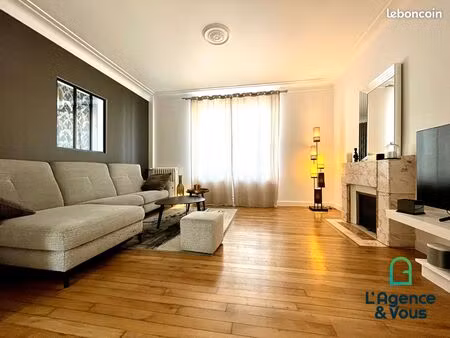 maison de ville 6 pièces 150 m²