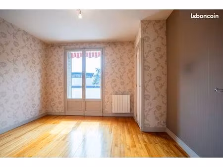 appartement 3 pièces 55 m²