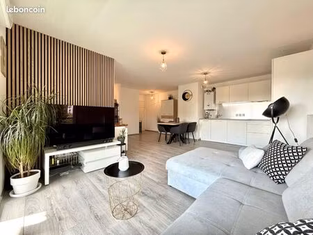 appartement t3 récent - 65 m2 avec grande terrasse et garage - thonon ouest