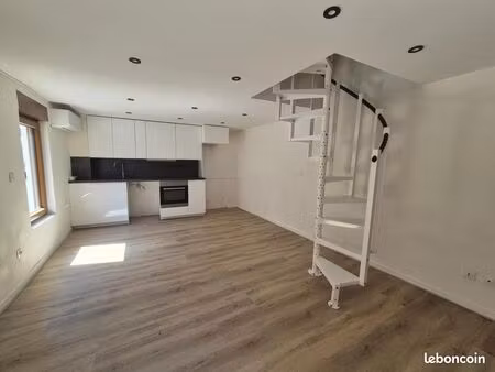 maison de ville 4 pièces 67 m²