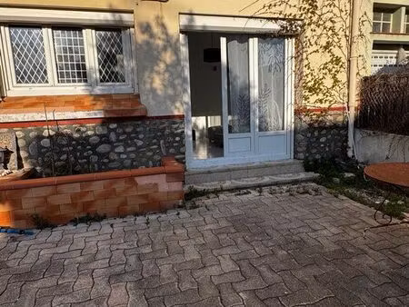 charmant appartement avec terrasse privée