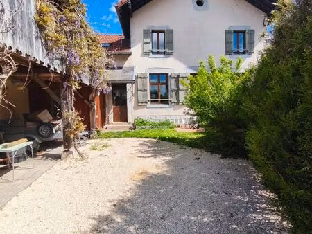 maison 220 m² avec logement indépendant – idéal résidence principale + revenus locatifs