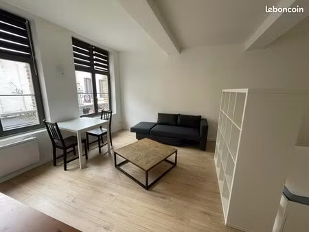 studio meublé 36 m² – centre-ville