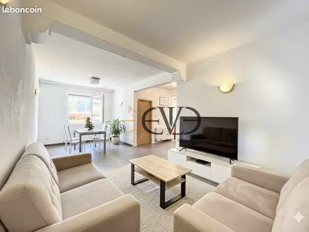 maison 6 pièces 130 m²