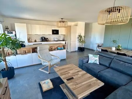 appartement t4 (93 m2)