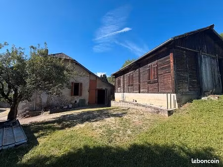 grange 3 pièces 72 m²