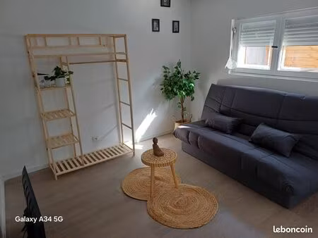 ? studio meublé 18m² + terrasse privative 5m² – limite rouen – disponible immédiatement