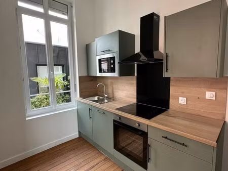 location t2 refait à neuf – quartier saint-marc