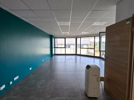 bureaux 90 m2 à louer