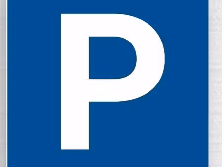 parking emplacement ext