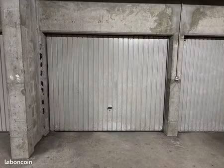 box  garage église vieux pontault