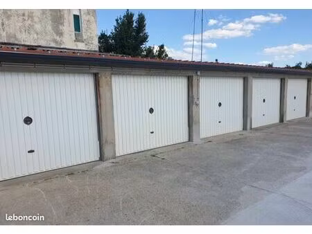 box  garage en extérieur