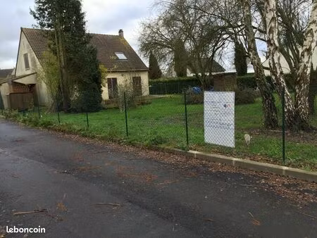 terrain 200 m² villecerf