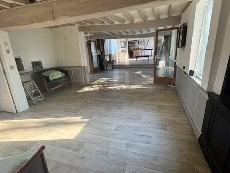 maison centre mesnieres en bray