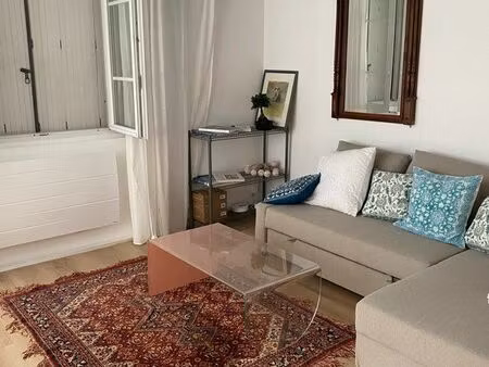 plein centre morêt  maison avec garage et deux chambres