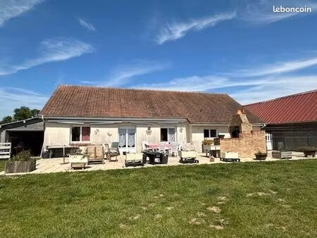 pavillon 6 pièces 135 m²