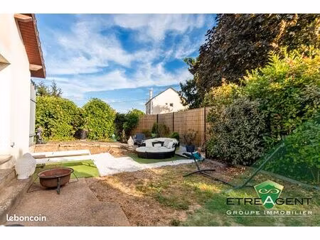 maison 4 pièces 82 m²