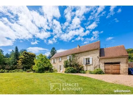 propriété 5 pièces 178 m²