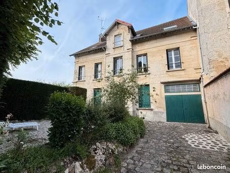 maison en viager 9 pièces 285 m²