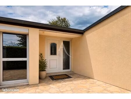 maison 4 pièces 77 m²