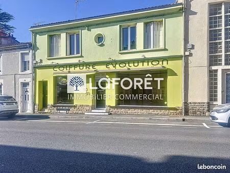 local commercial 73 m² cerizay