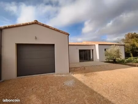 maison neuve de plain-pied- 4 chambres