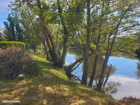 terrain de loisirs bord du thouet