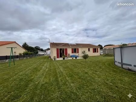 propriété 6 pièces 102 m²