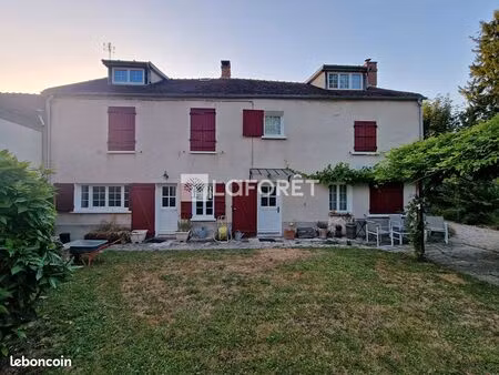 maison 8 pièces 175 m²