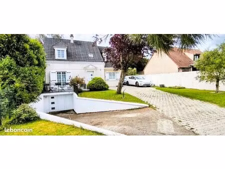 maison 4 chambres + véranda + garage