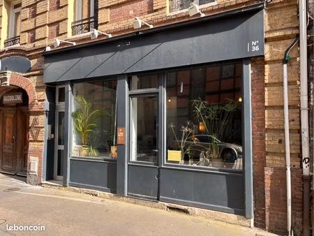 bureau disponible dans un coworking place saint-marc