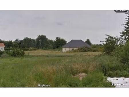 terrain 880 m² guillaucourt