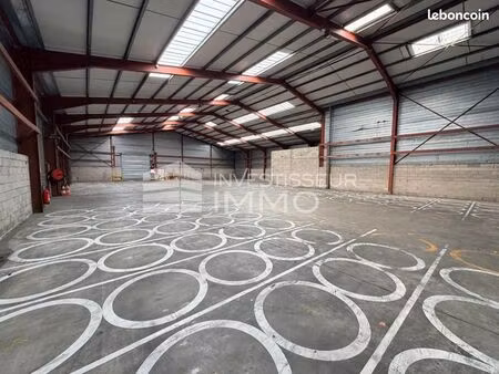 local industriel 948 m²