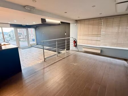 local commercial avec appartement f3 – mont-saint-aignan / rouen saint-maur